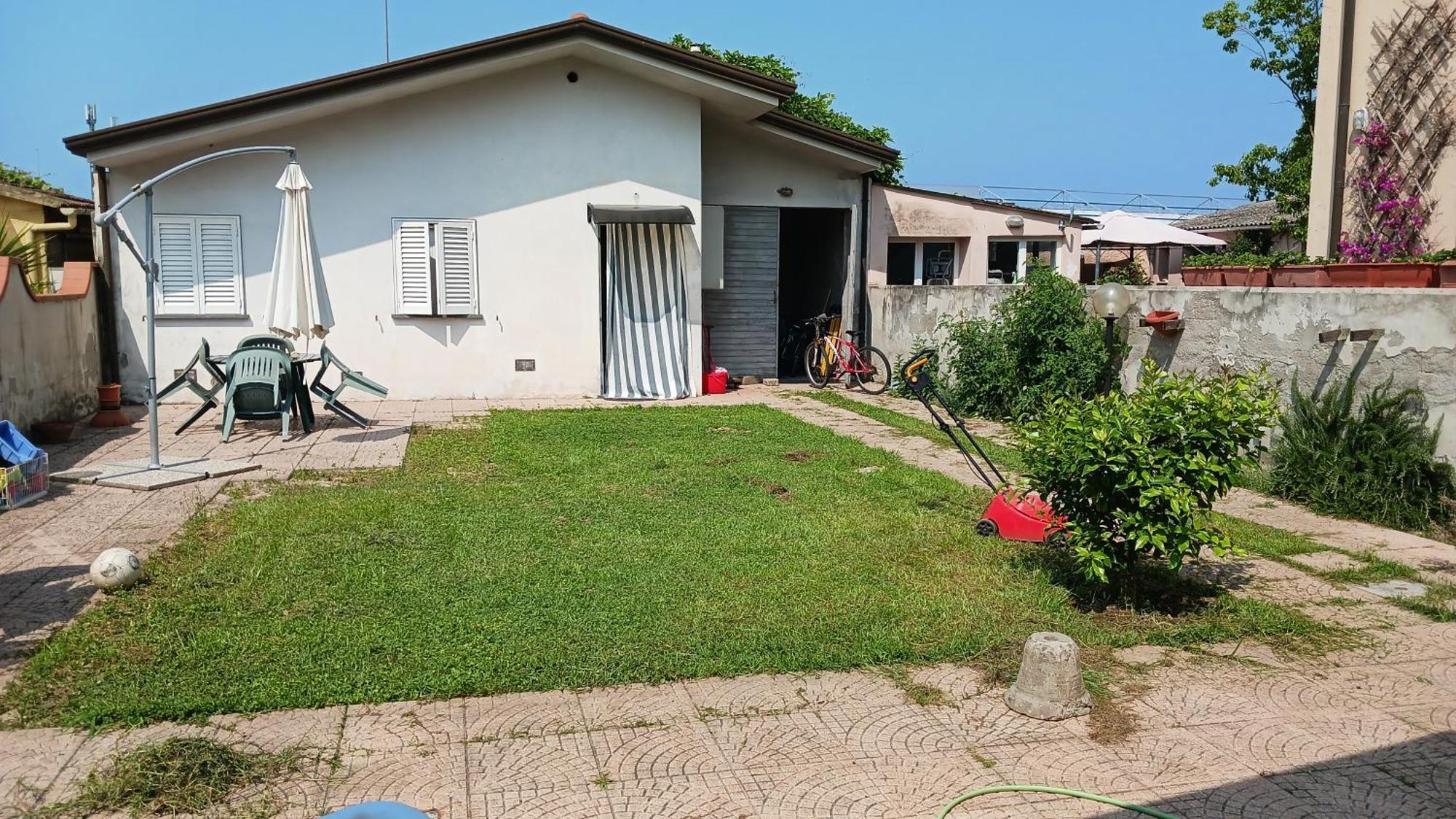 Lavanda Torre del Lago Puccini Exterior photo